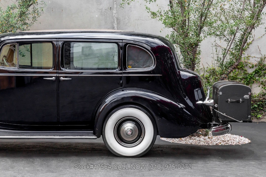 1938 Packard Twelve - Image 14 of 31