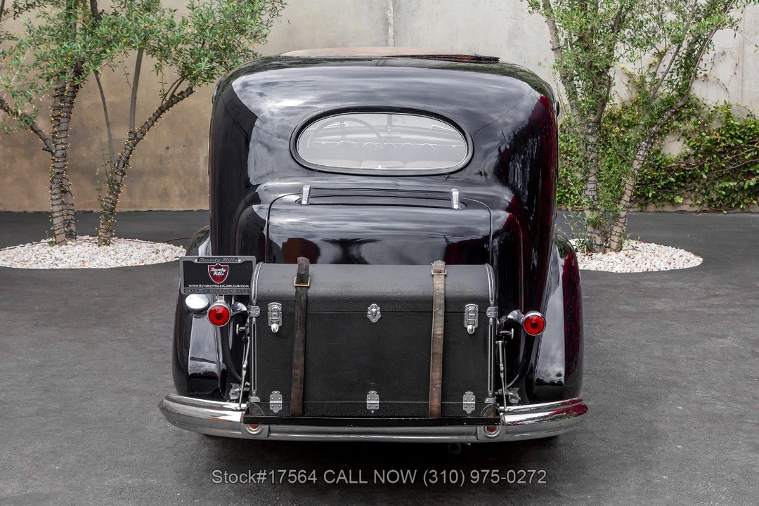 1938 Packard Twelve - Image 7 of 31