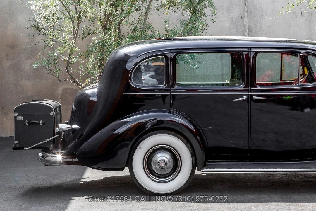1938 Packard Twelve - Image 12 of 31