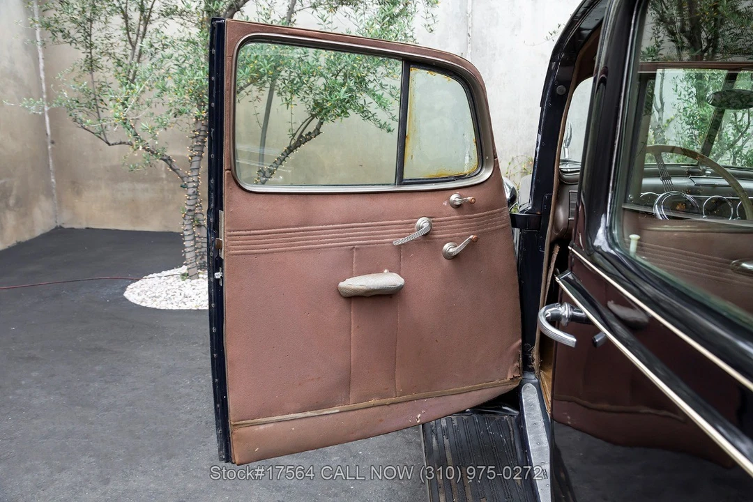 1938 Packard Twelve - Image 15 of 31