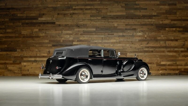 1938 Packard Twelve - Image 5 of 31