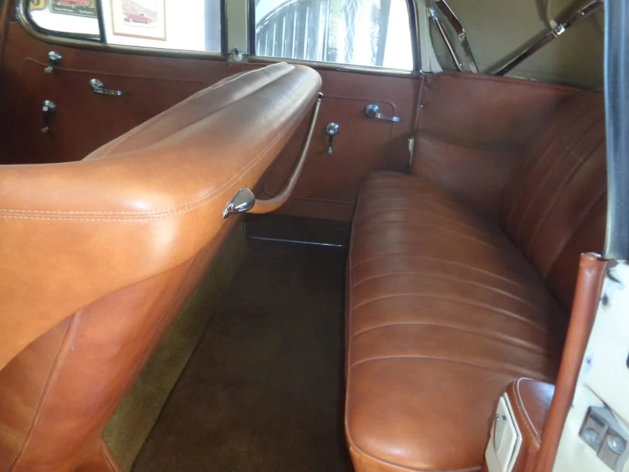 1938 Packard Eight - Image 15 of 31