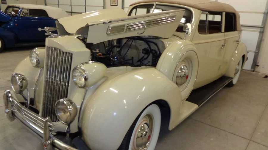 1938 Packard Eight - Image 23 of 31