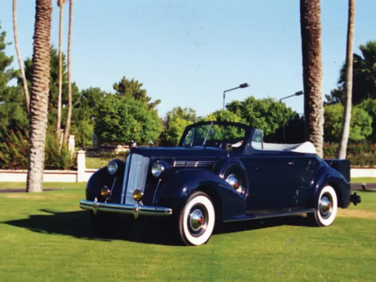1938 Packard Eight - Image 2 of 2