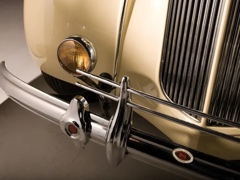 1938 Packard Eight - Image 11 of 19