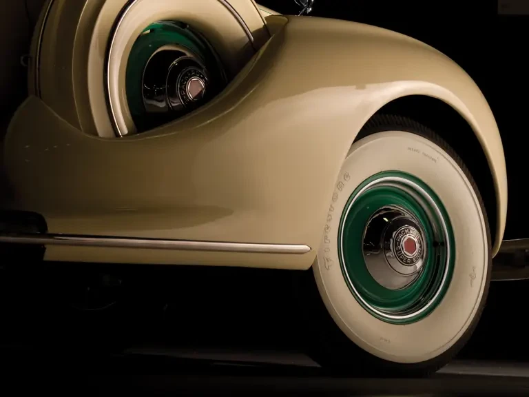 1938 Packard Eight - Image 14 of 19