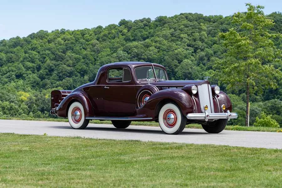 1938 Packard - Image 7 of 30