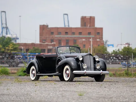 1938 Packard 1607 Twelve Convertible Victoria