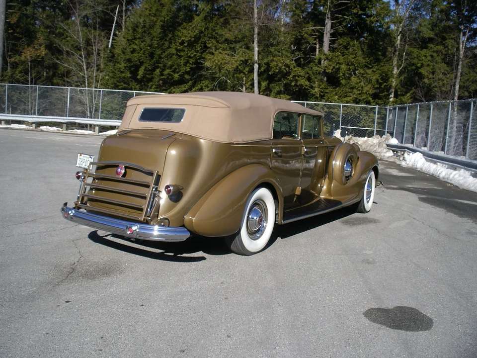 1938 Packard Twelve - Image 10 of 10
