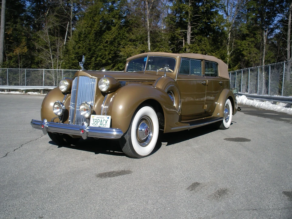 1938 Packard Twelve - Image 6 of 10