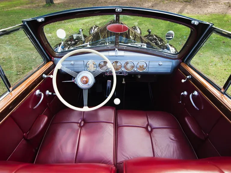 1938 Packard Twelve - Image 5 of 16