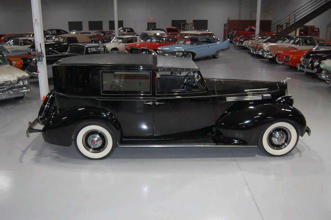 1938 Packard Twelve - Image 9 of 31