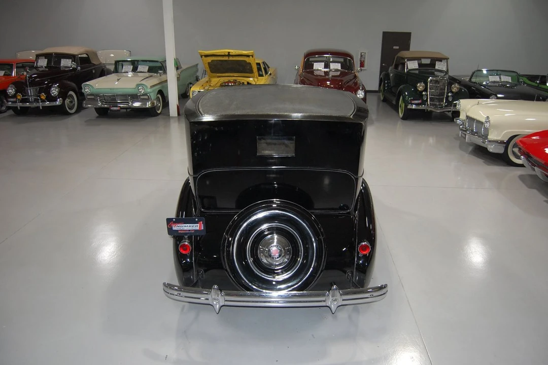 1938 Packard Twelve - Image 11 of 31