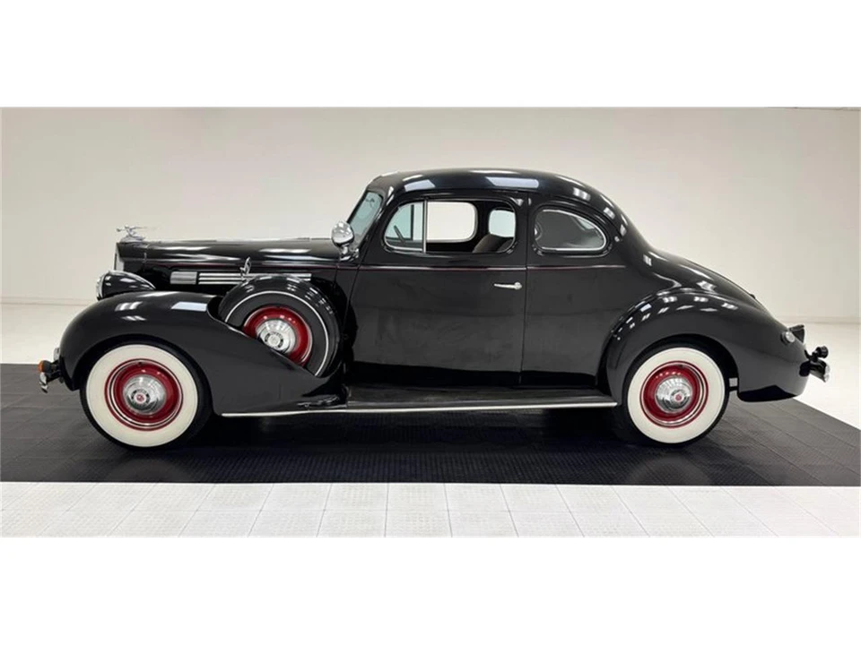 1938 Packard Eight - Image 2 of 31