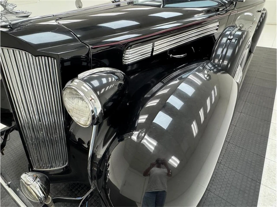 1938 Packard Eight - Image 30 of 31