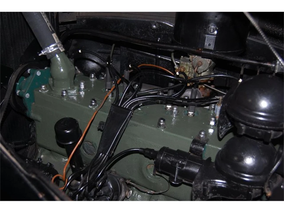 1938 Packard Eight - Image 30 of 31