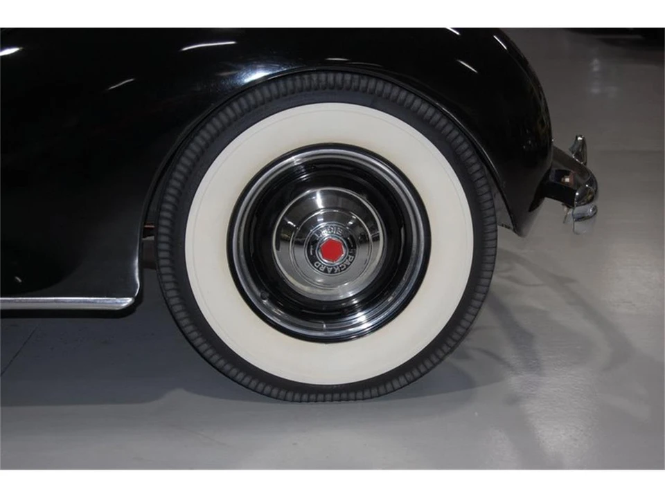 1938 Packard Eight - Image 25 of 31