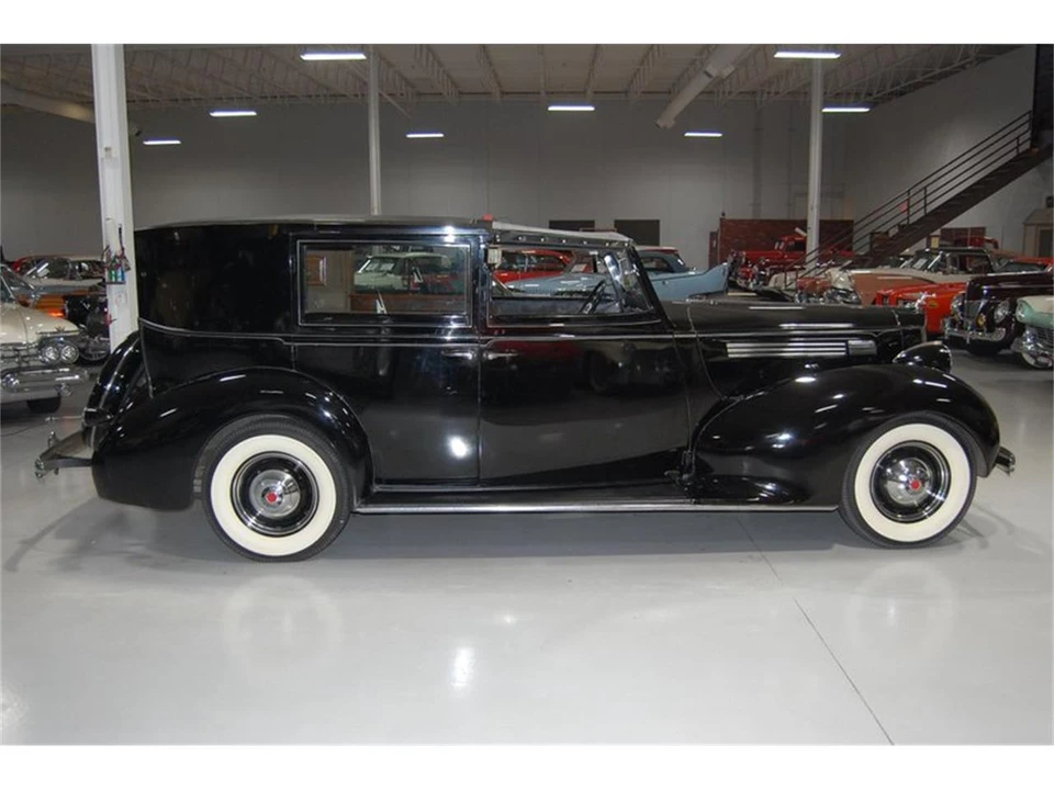 1938 Packard Eight - Image 13 of 31