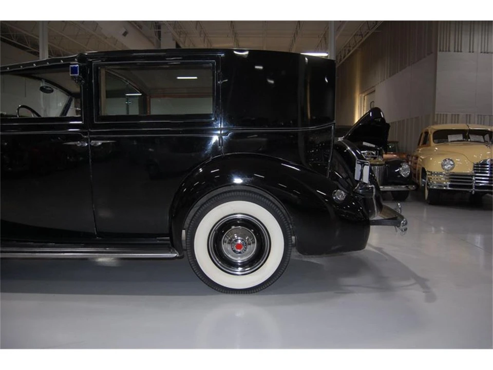 1938 Packard Eight - Image 20 of 31