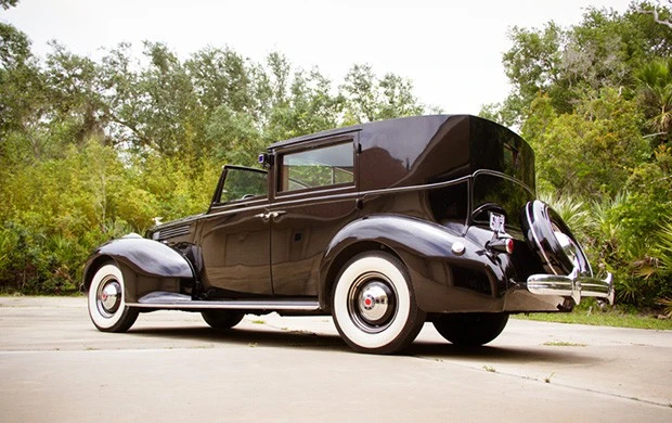 1938 Packard Eight - Image 3 of 16