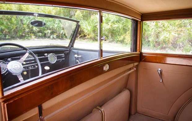 1938 Packard Eight - Image 11 of 16