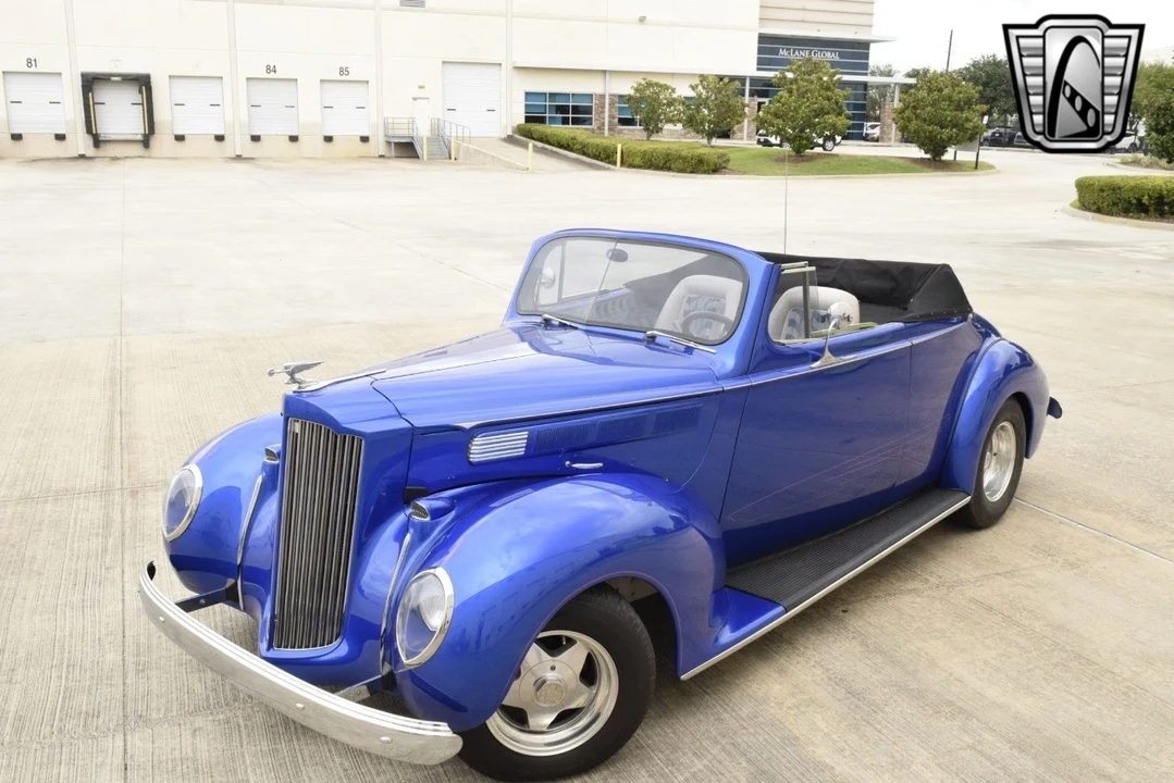 1938 Packard Eight - Image 5 of 12
