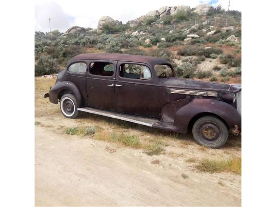 1938 Packard Twelve - Image 8 of 8