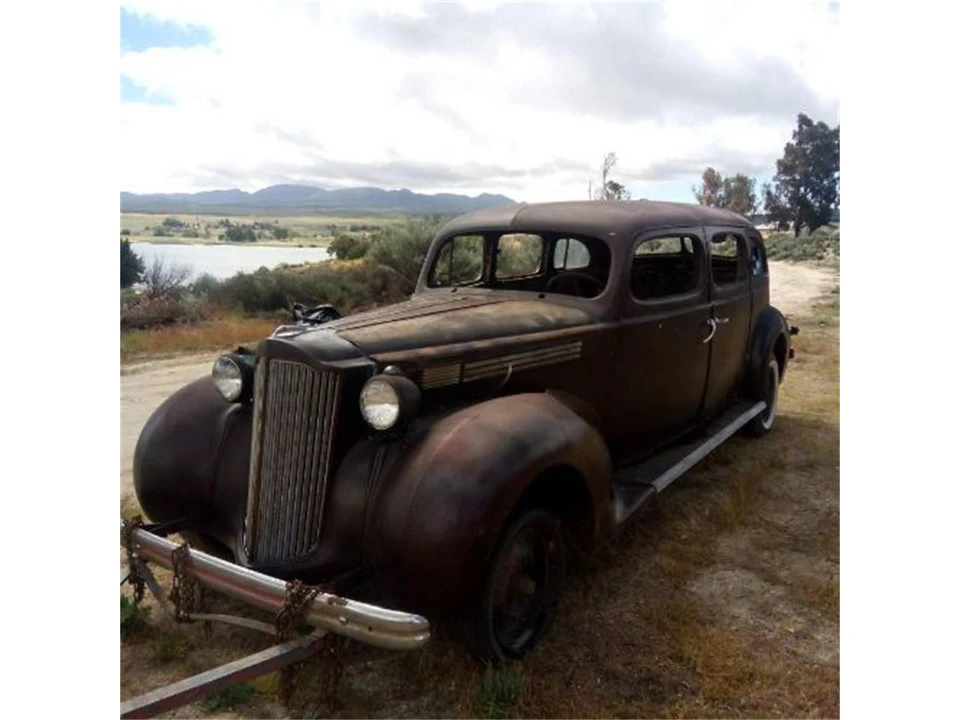 1938 Packard Twelve - Image 3 of 8