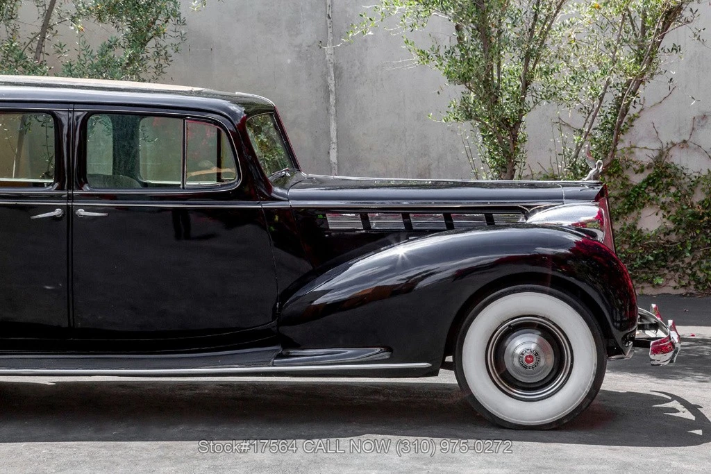 1938 Packard Eight - Image 10 of 12