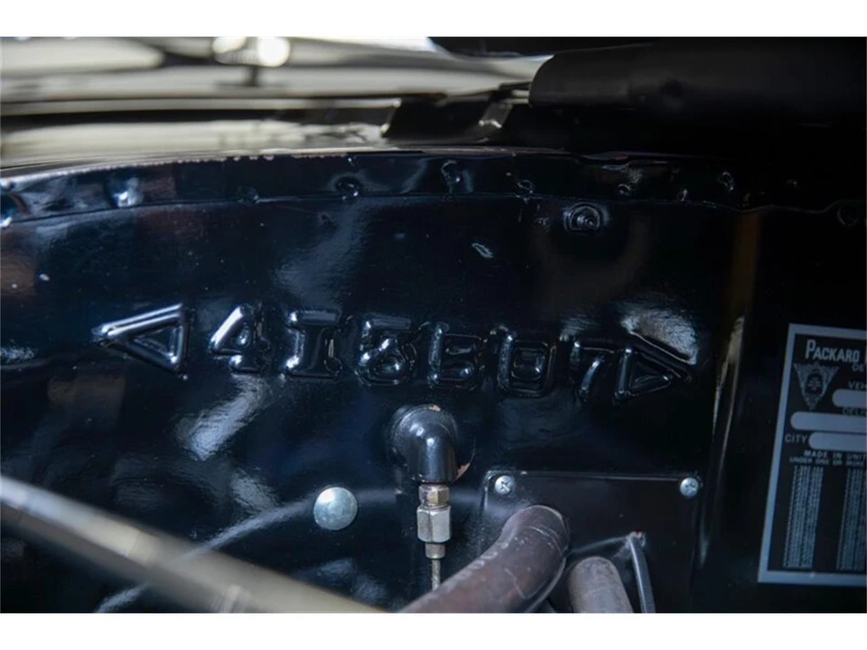 1938 Packard - Image 16 of 31