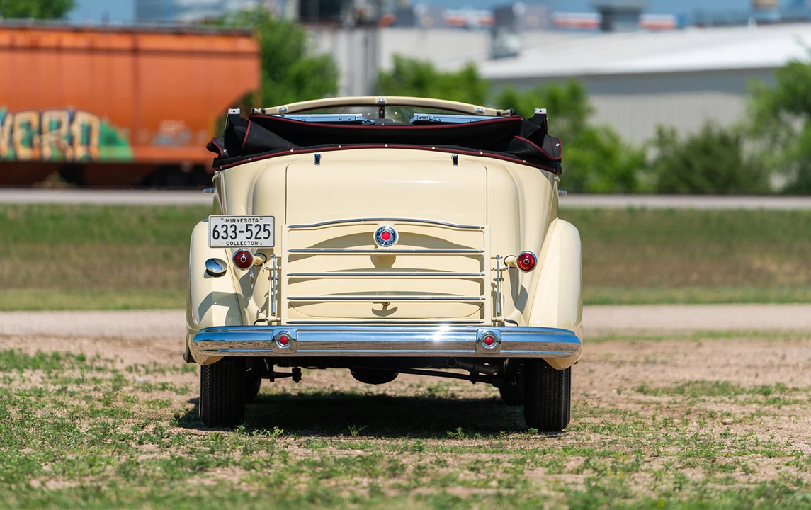 1938 Packard Eight - Image 4 of 25