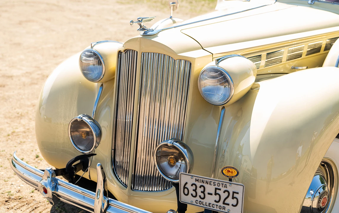 1938 Packard Eight - Image 12 of 25