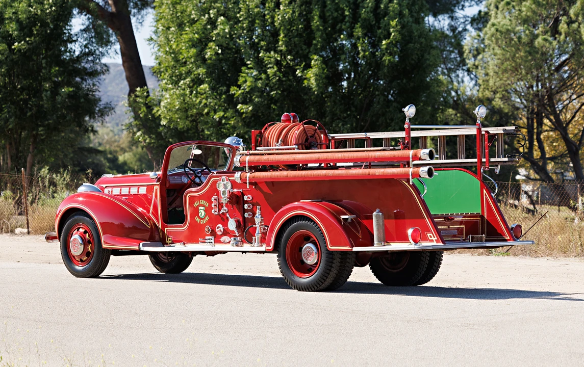 1938 Packard - Image 3 of 31