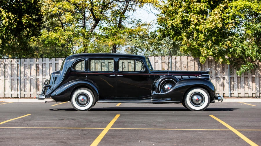 1938 Packard Eight - Image 8 of 12