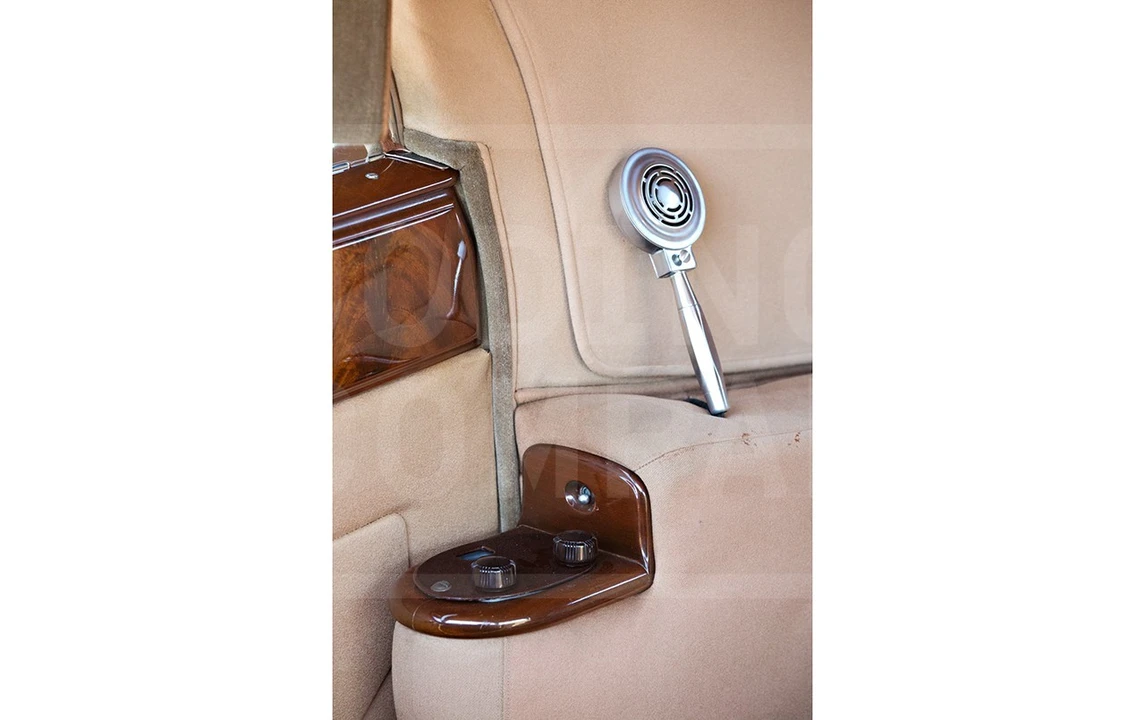 1938 Packard Twelve - Image 11 of 16