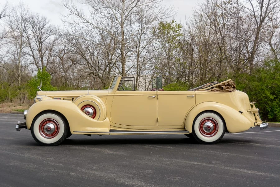 1938 Packard Twelve - Image 2 of 17
