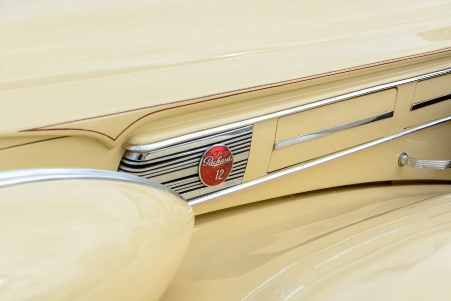 1938 Packard Twelve - Image 11 of 17