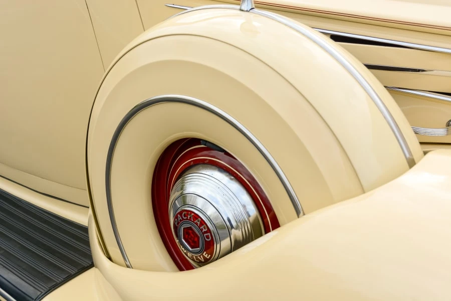 1938 Packard Twelve - Image 12 of 17