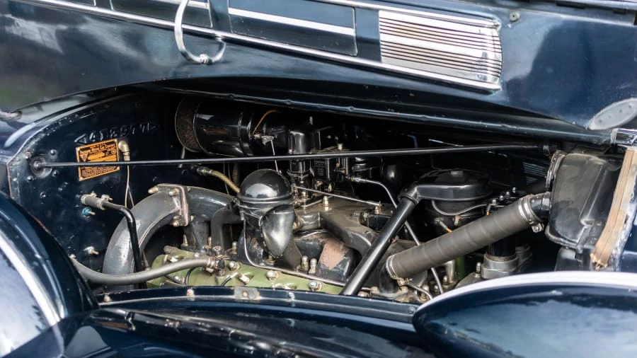 1938 Packard Twelve - Image 7 of 20