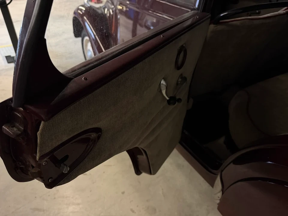 1938 Peugeot 504 - Image 17 of 30