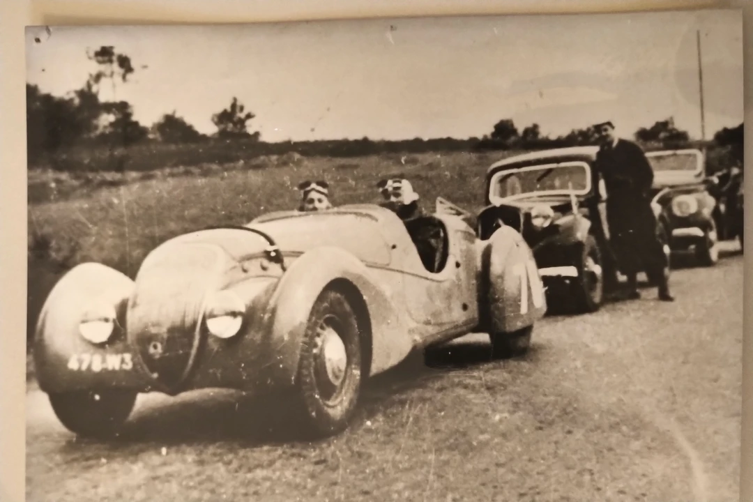 1938 Peugeot - Image 5 of 31