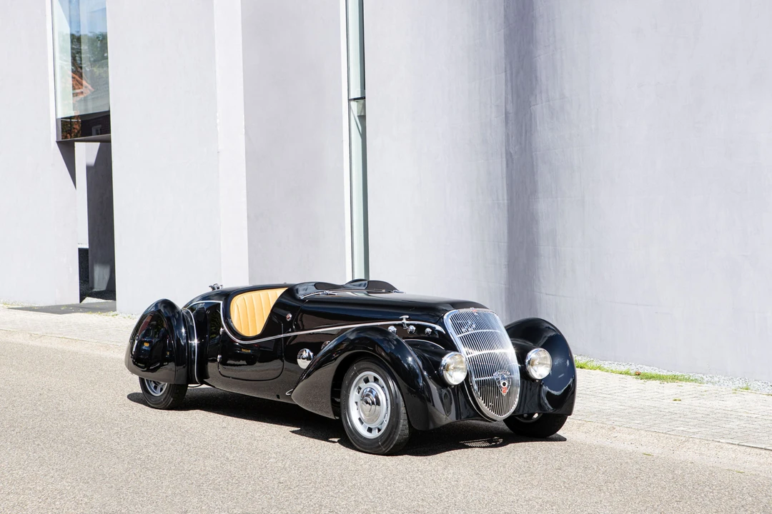 1938 Peugeot - Image 2 of 31