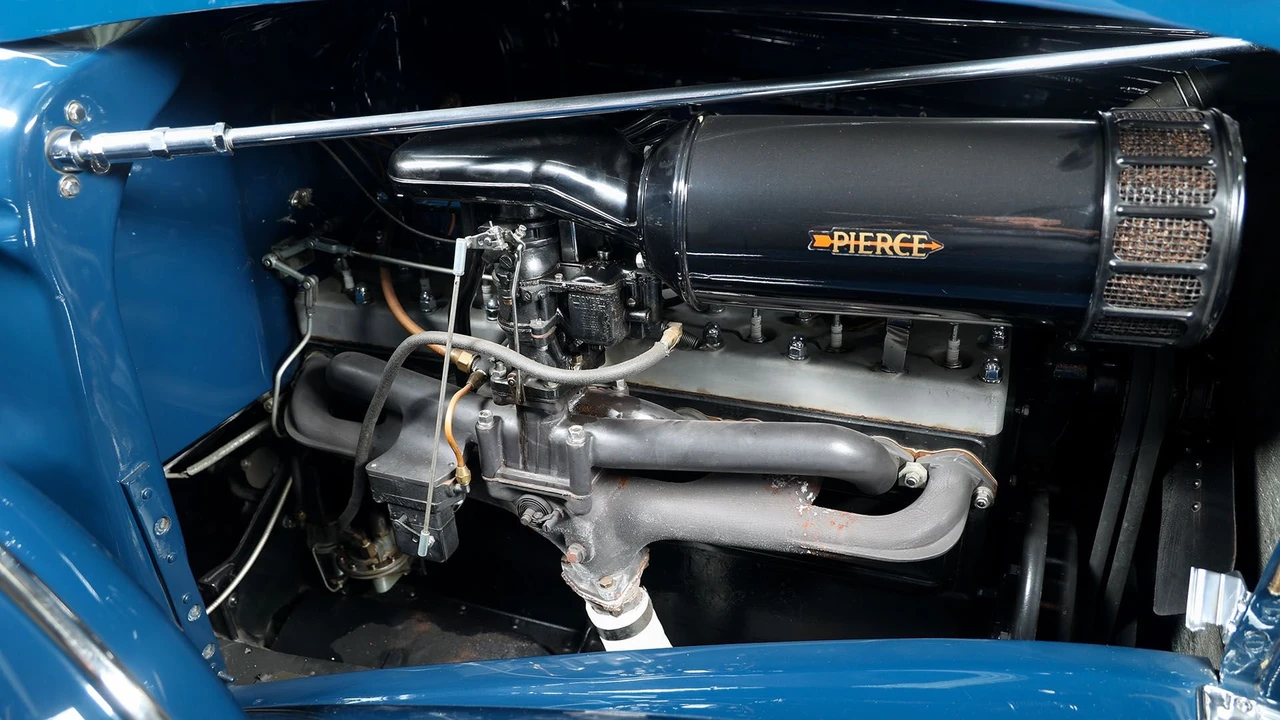 1938 Pierce-Arrow - Image 5 of 31