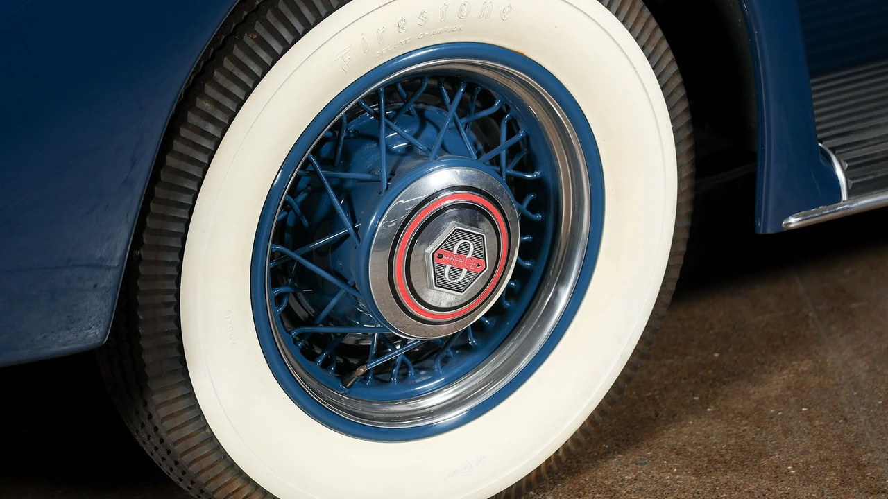 1938 Pierce-Arrow - Image 29 of 31