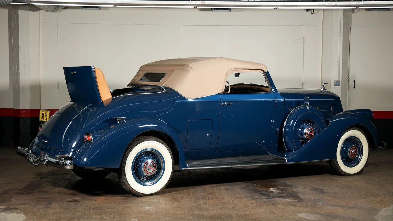1938 Pierce-Arrow - Image 6 of 31