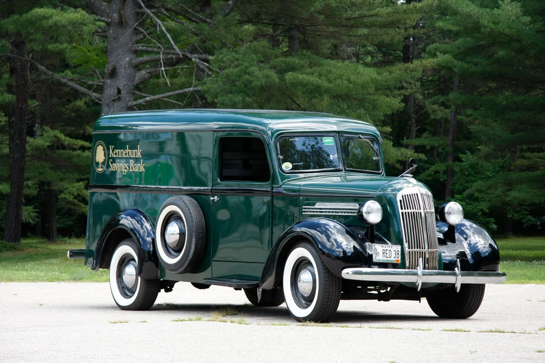 1938 Reo - Image 8 of 8