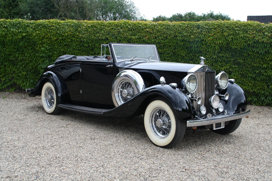 1938 Rolls-Royce Phantom III - Image 11 of 12