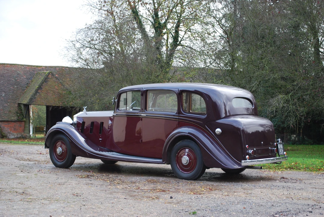 1938 Rolls-Royce Phantom III - Image 2 of 9