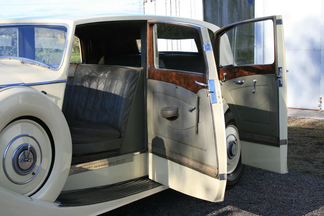 1938 Rolls-Royce Phantom III - Image 4 of 10