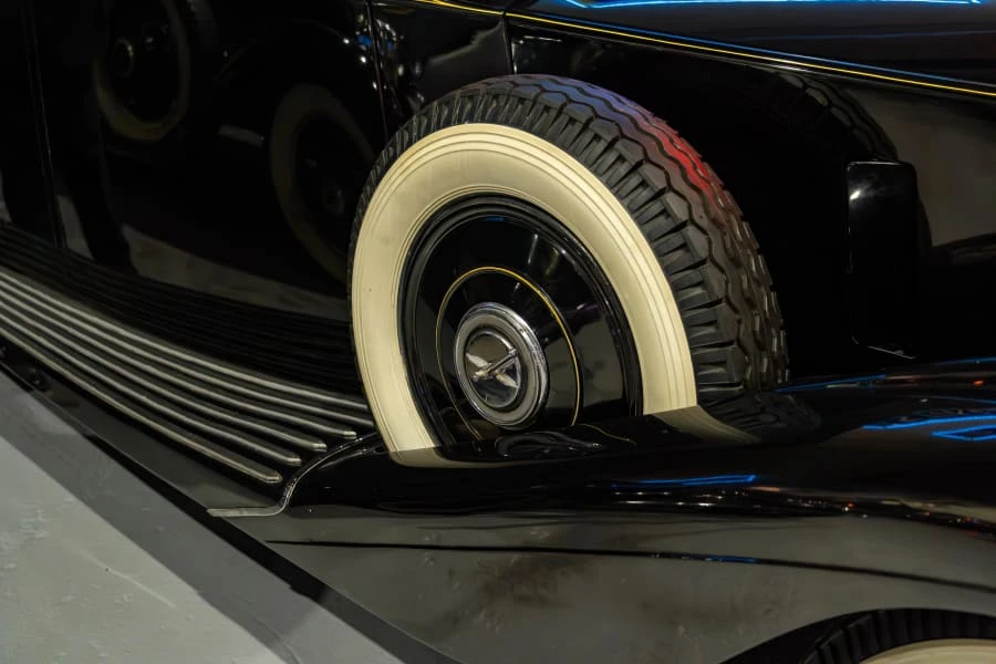 1938 Rolls-Royce Phantom III - Image 6 of 25